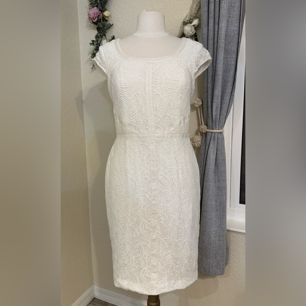 NEW KAY UNGER New York White Textured Sprint / Summer Quiet Luxury Dress -Size 8